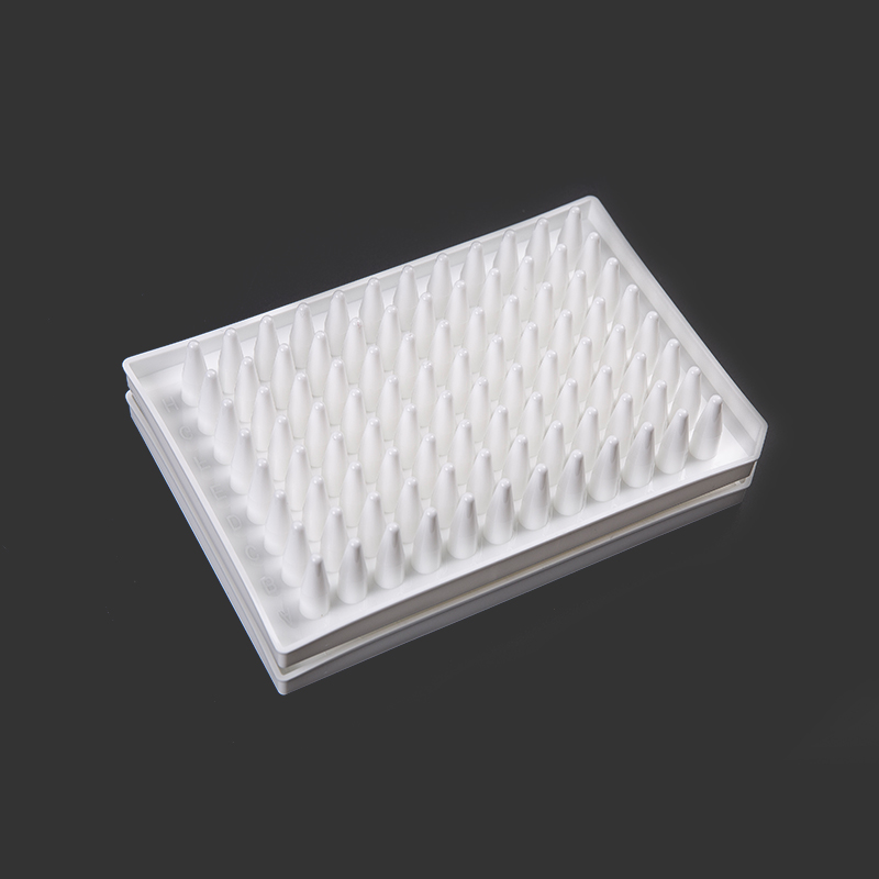 Semi-textus 96-bene PCR Plates